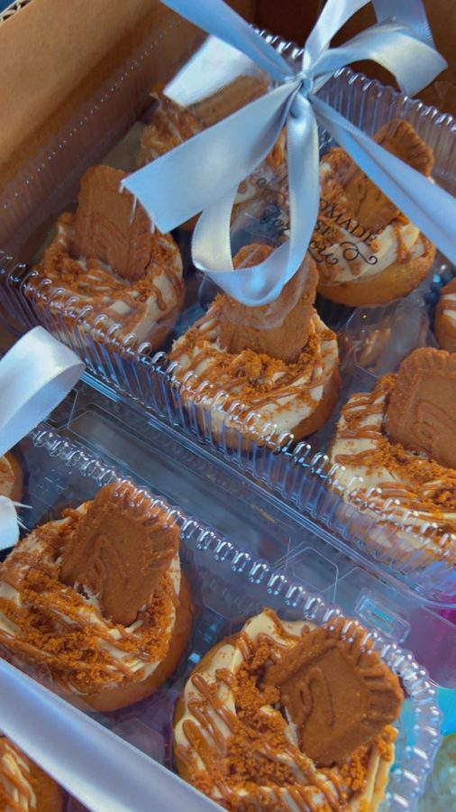 Custom Dipped Desires treat